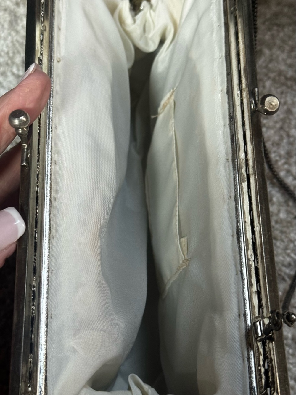 1960’s Embellished Silver Beaded Evening Clutch - Brand Unspecified - Picture 3 of 3